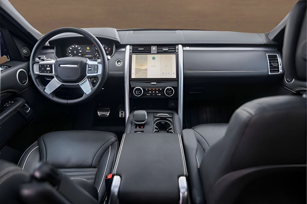2024 Land Rover Discovery Metropolitan Edition - Photo 30