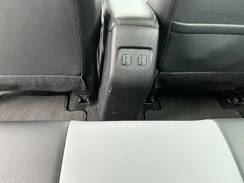 2023 Nissan Kicks SR - Photo 25