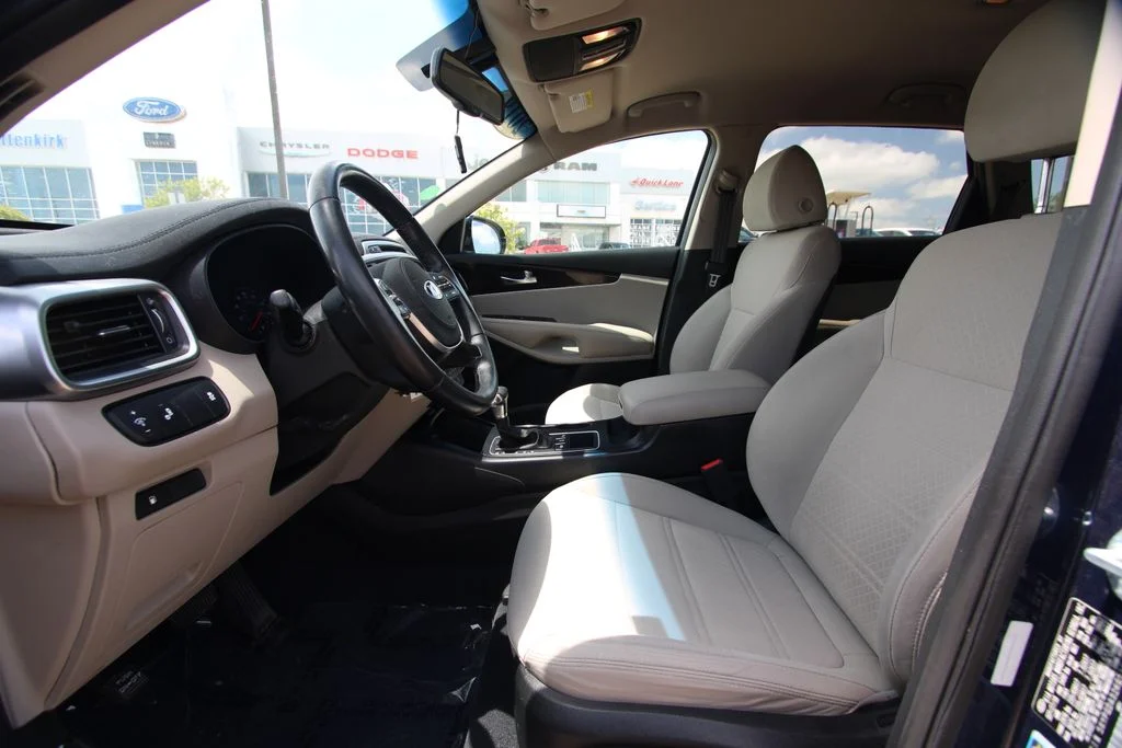 Used 2019 Blue Kia LX image 6