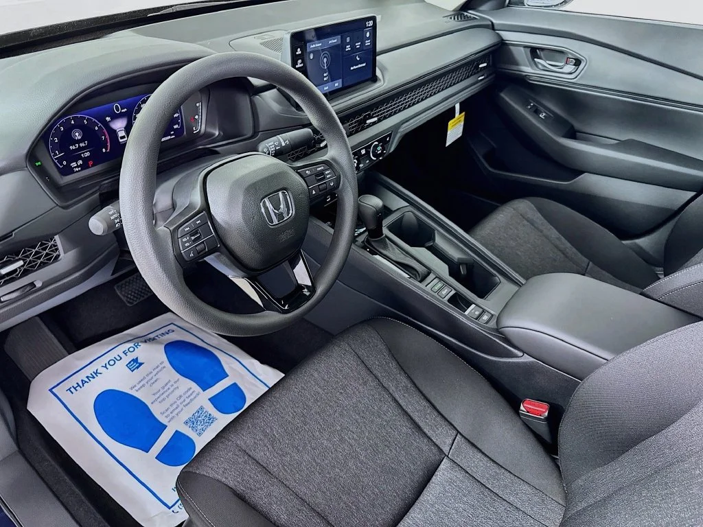 New 2026 Canyon River Blue Metallic Honda SE image 14