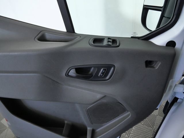 Used 2024 White Ford Base image 24