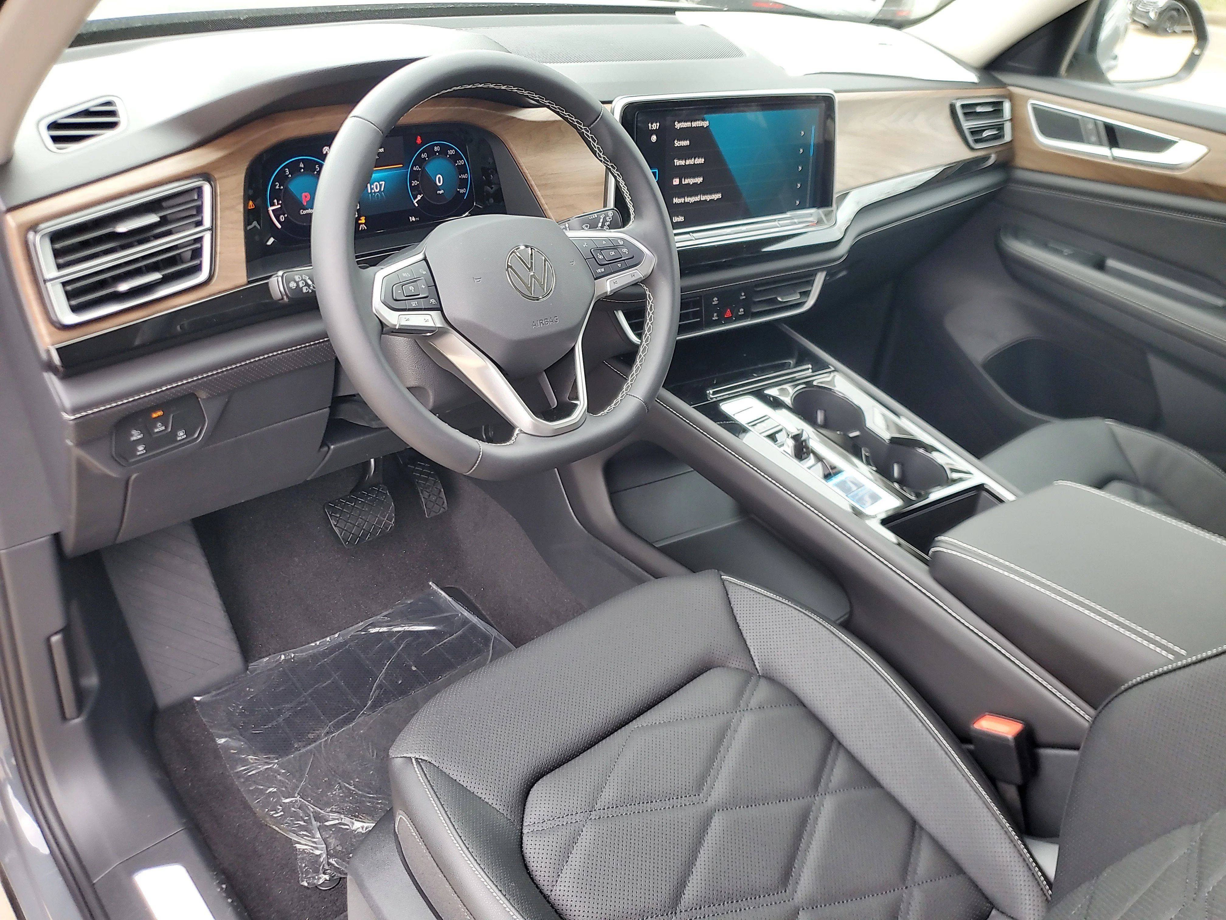 New 2026 Gray Volkswagen 2.0T SE w/Technology image 17
