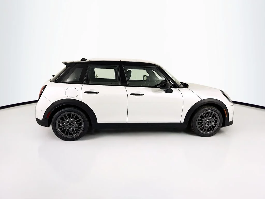 Used 2026 White MINI  image 4