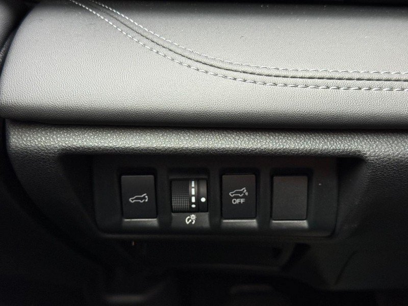 Used 2024 Green Metallic Subaru Limited image 29