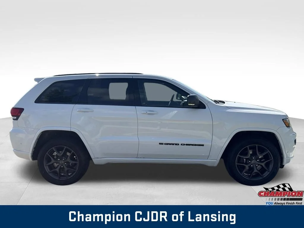 Used 2021 White Jeep 80th Anniversary Edition image 8