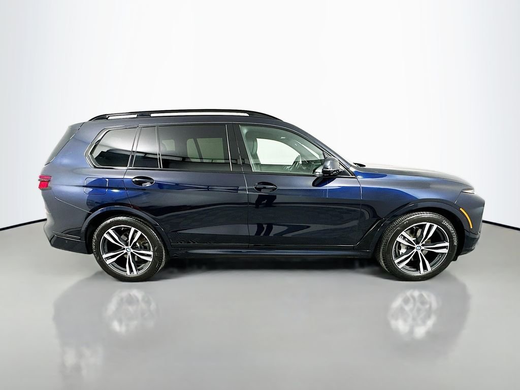 Used 2024 Carbon Black Metallic BMW xDrive40i image 4
