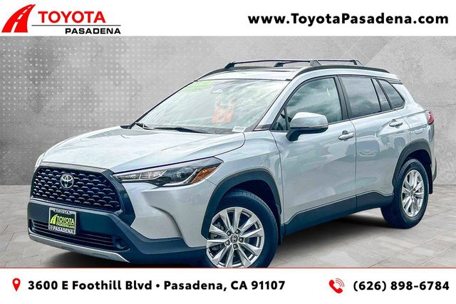 2024 TOYOTA TRUCK COROLLA CROSS LE