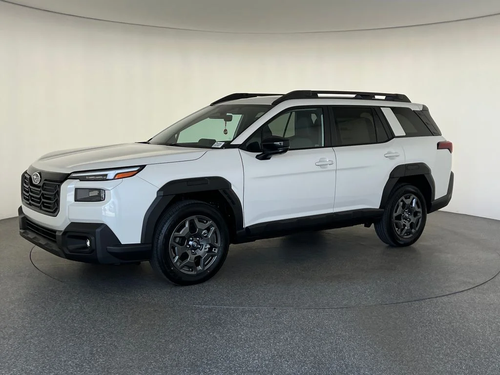 New 2026 CRYSTAL WHITE PEARL Subaru Premium image 9