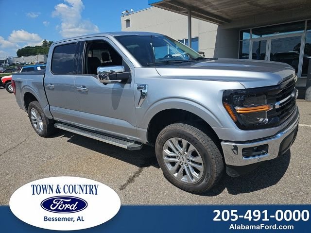 Used 2024 Silver Ford XLT image 1