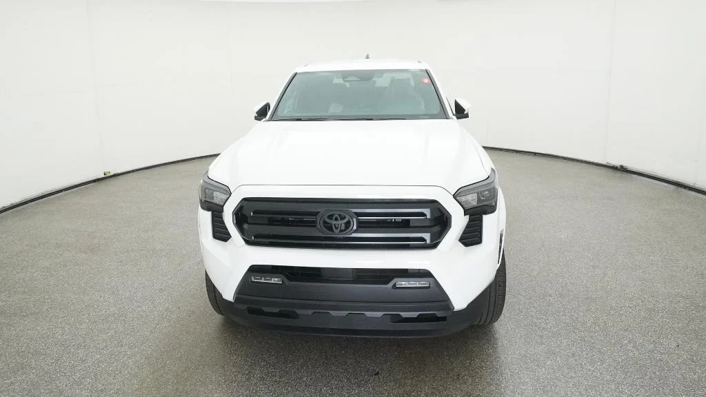 2025 Toyota Tacoma SR5 - Photo 21