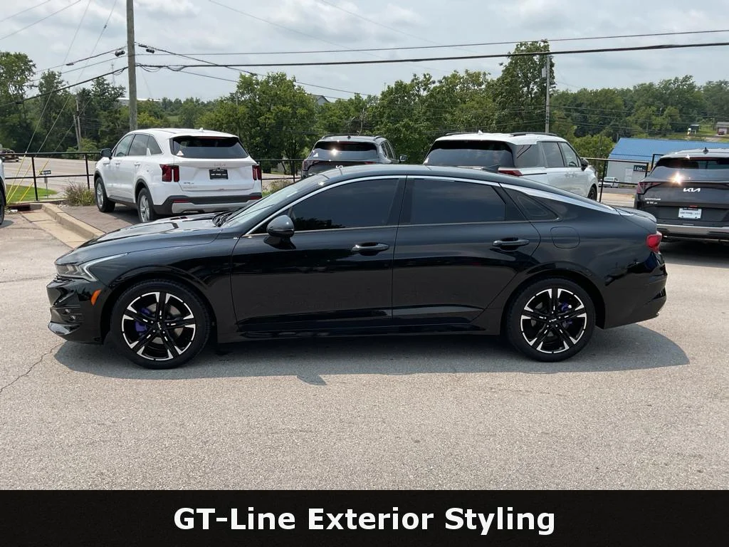 Certified Used 2023 Ebony Black Kia GT-Line image 7