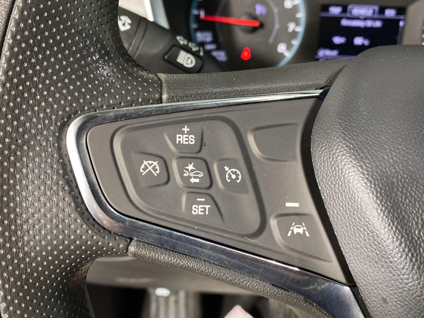 Used 2024 Summit White Chevrolet LS image 19