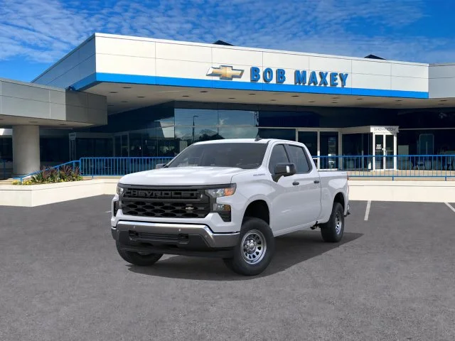 New 2026 Summit White Chevrolet WT image 8
