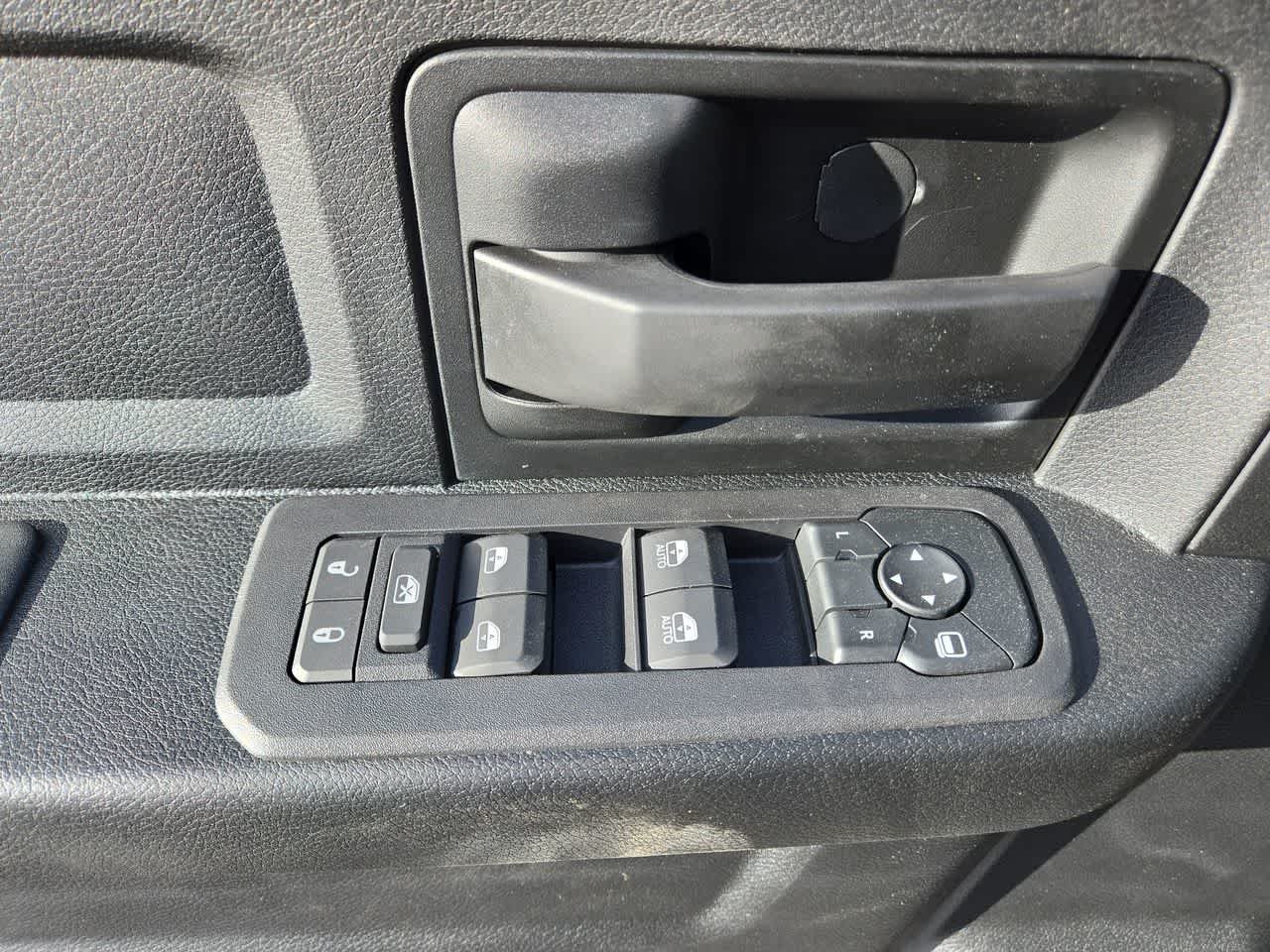 2026 RAM 2500 Tradesman - Photo 11
