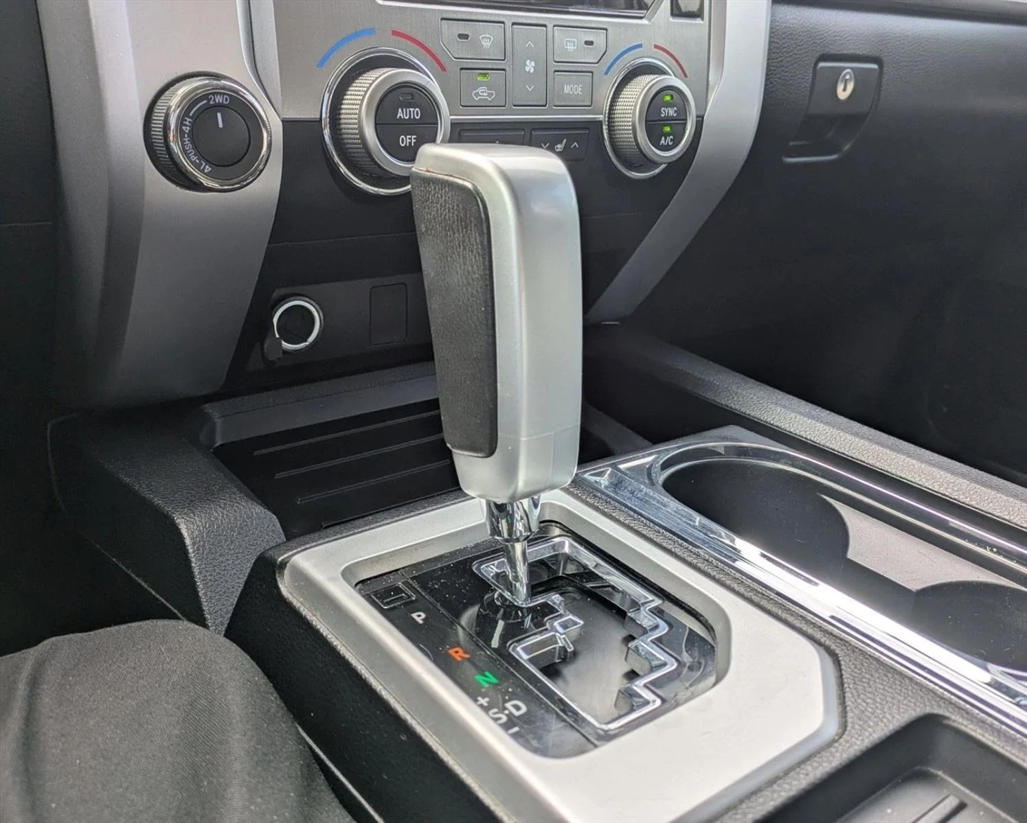 Used 2018 Super White Toyota Limited image 13