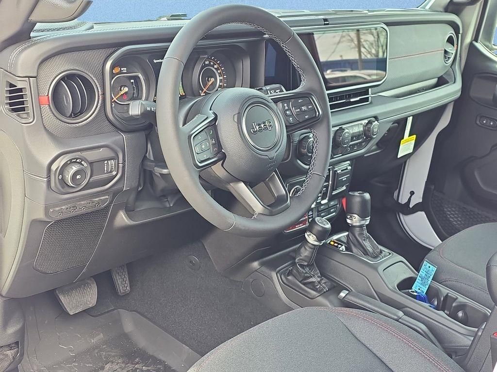 2026 Jeep Wrangler 4-Door Rubicon - Photo 13