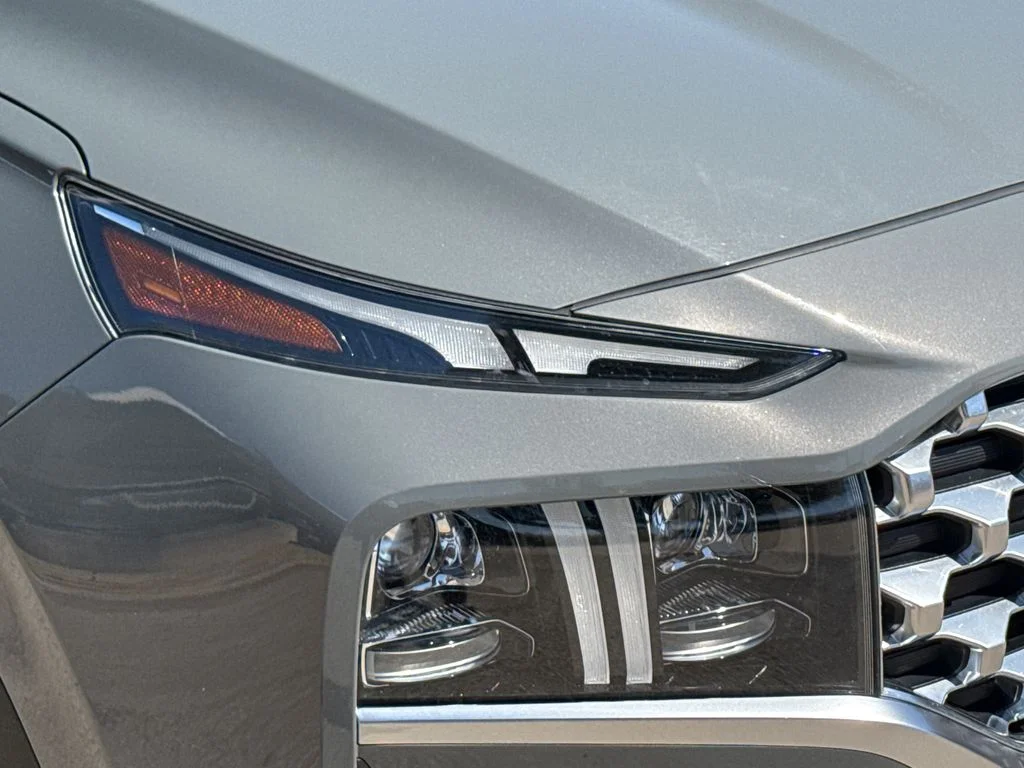 Used 2022 Gray Hyundai Limited image 4