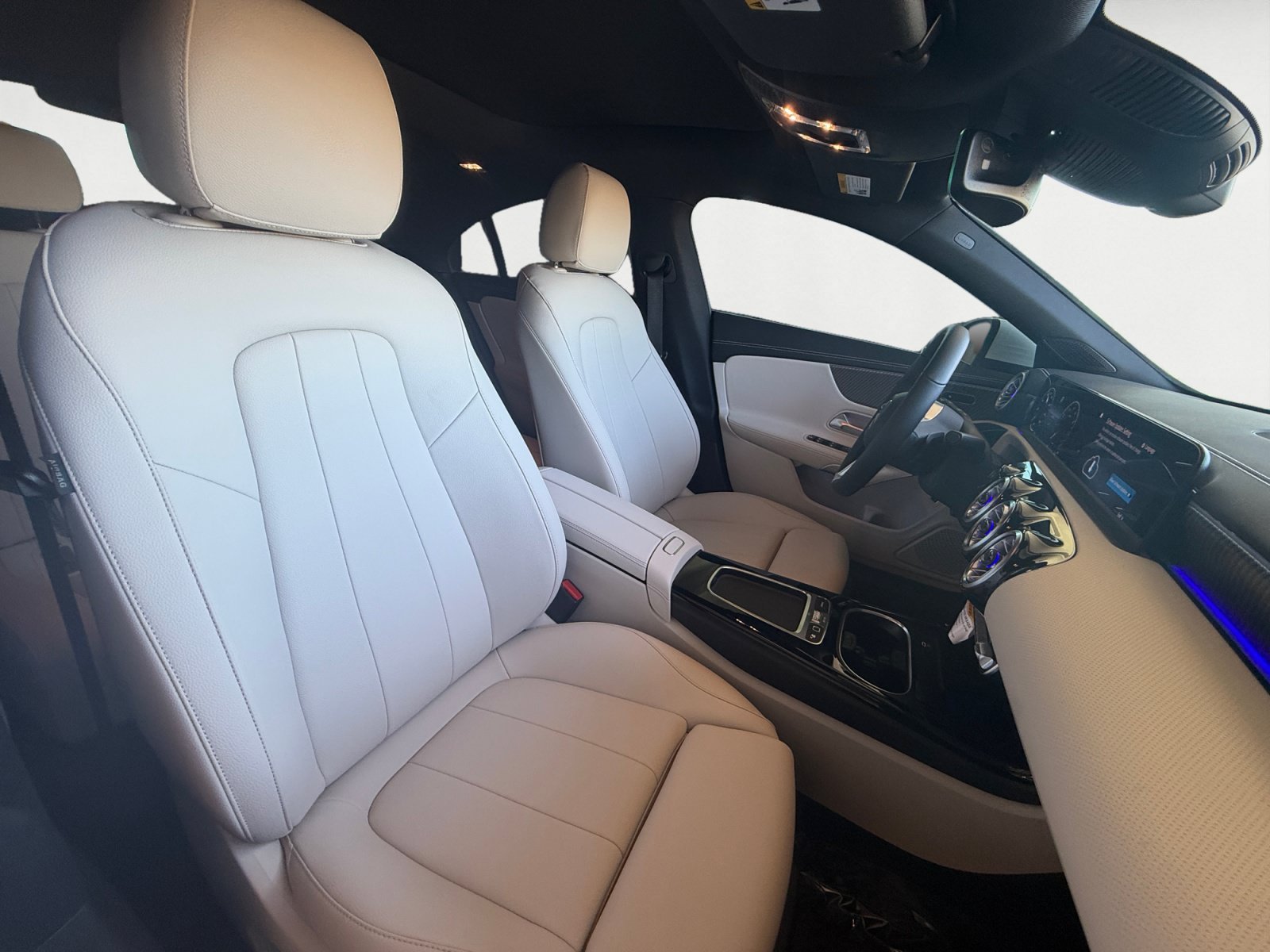 Certified Used 2026 Polar White Mercedes-Benz CLA 250 image 15