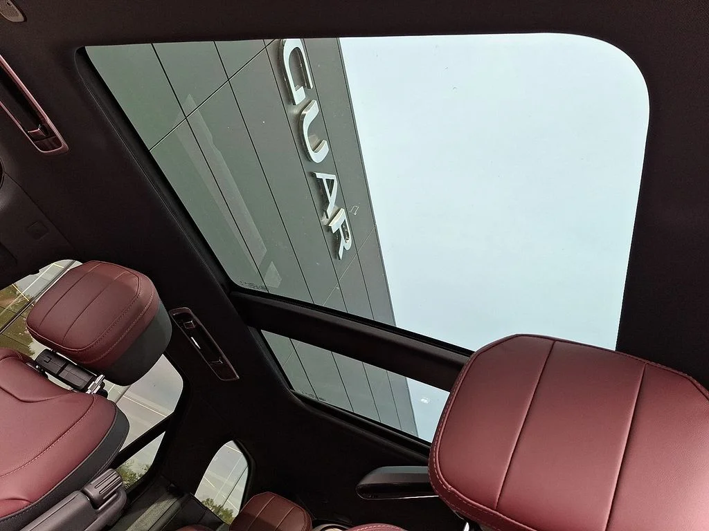 2025 Land Rover Range Rover Sport Dynamic SE - Photo 11