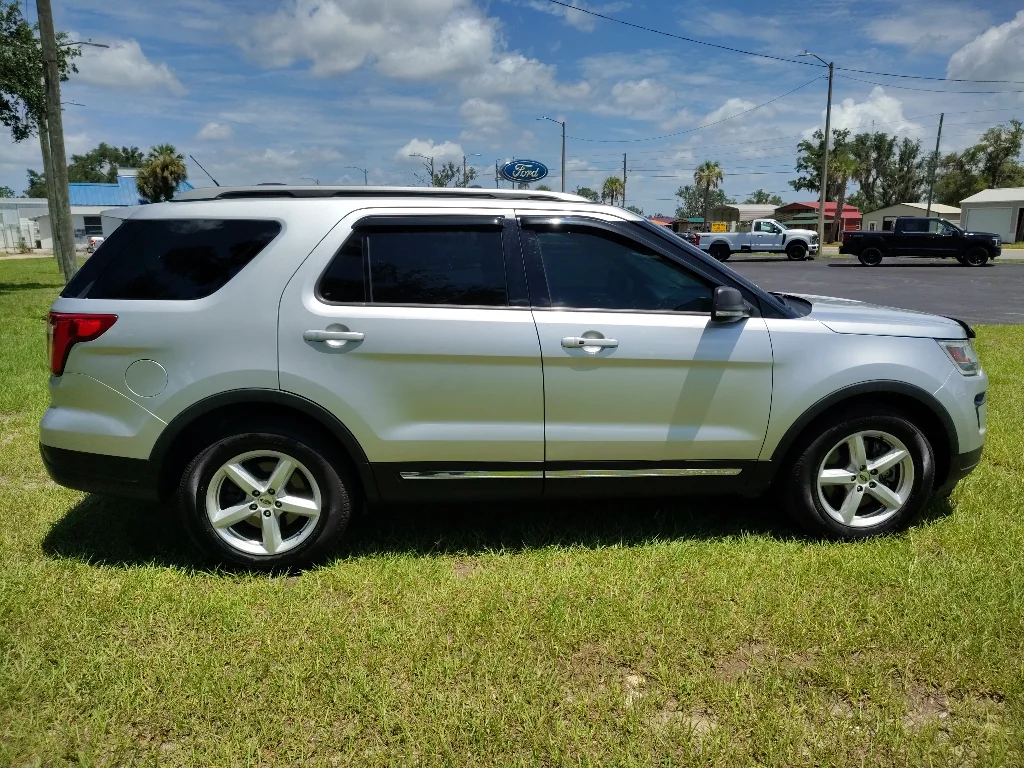 Used 2019 Ingot Silver Metallic Ford XLT Premium image 7