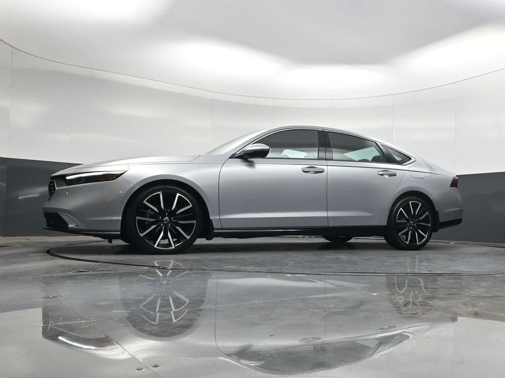 2025 Honda Accord Hybrid Touring - Photo 34