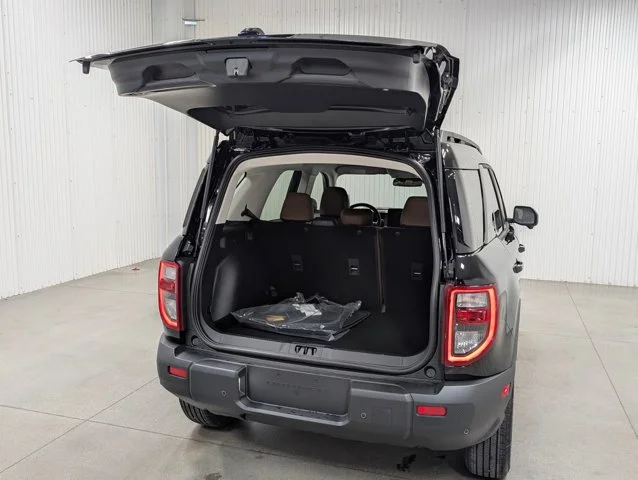 New 2025 Shadow Black Ford Outer Banks® image 19