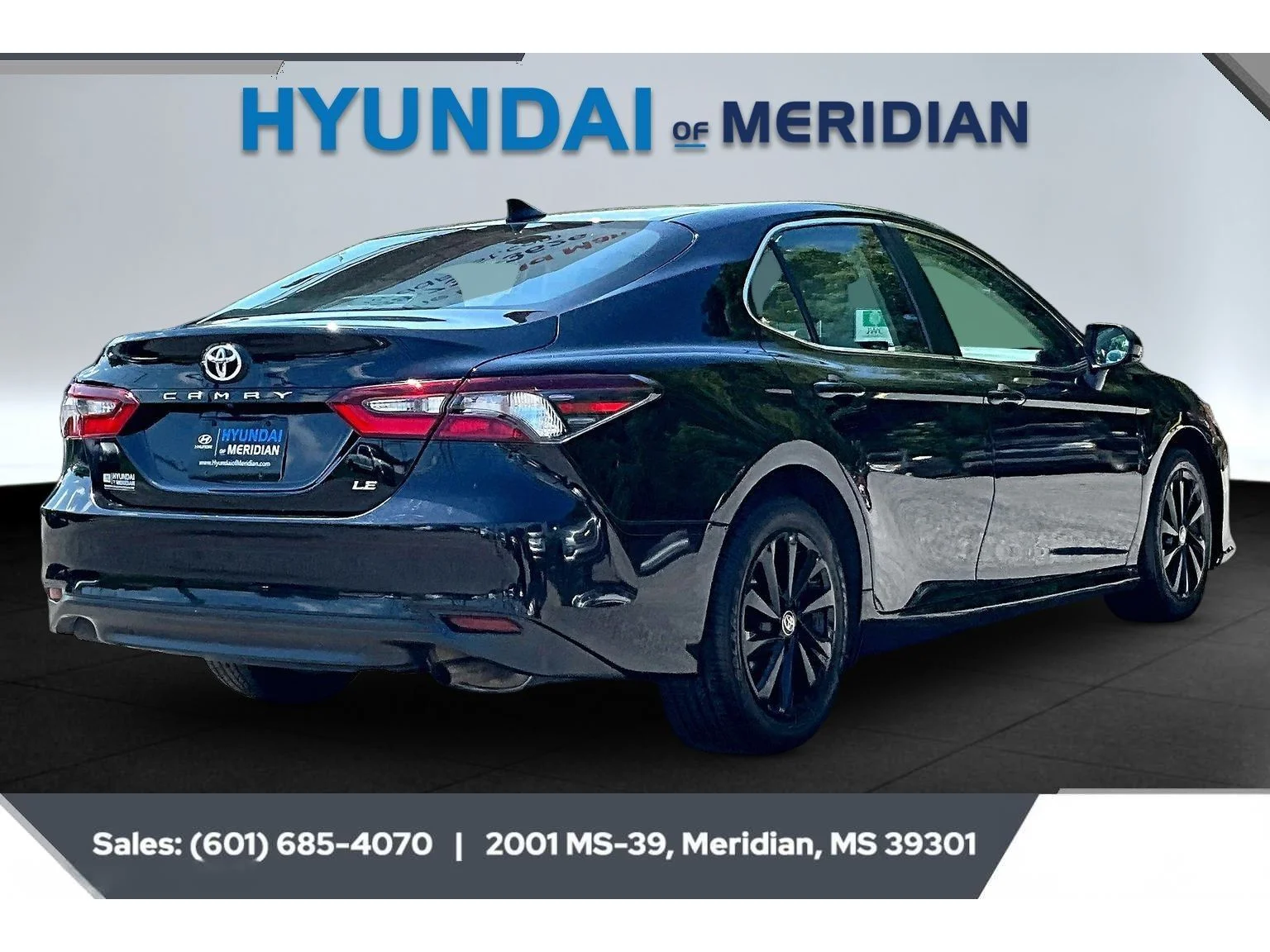 Used 2024 MIDNIGHT BLACK METALLIC Toyota LE image 11