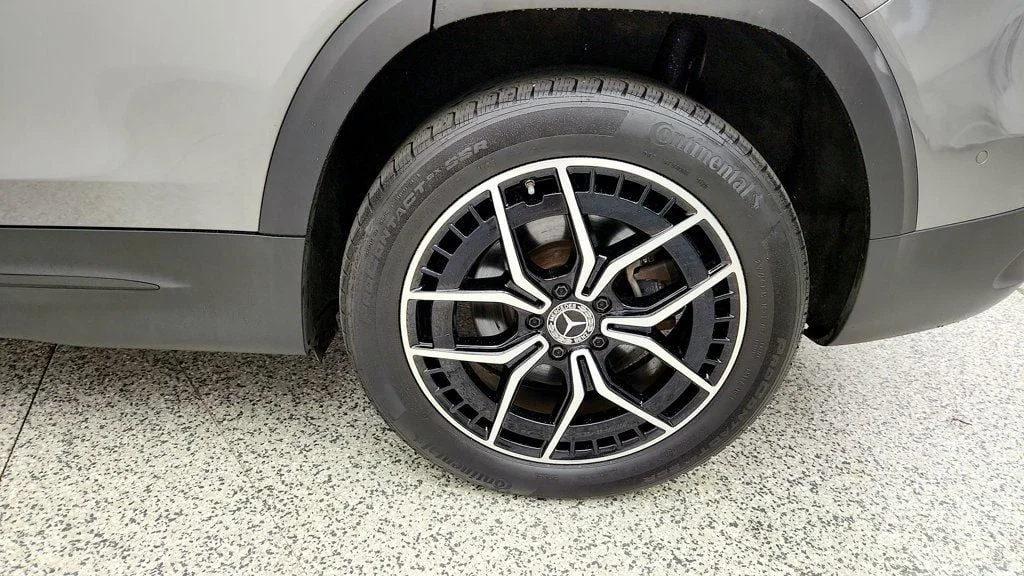 Used 2022 Mountain Grey Metallic Mercedes-Benz EQB 350 4MATIC SUV w/ AMG® Night Pkg & Driver Assist Pkg image 9