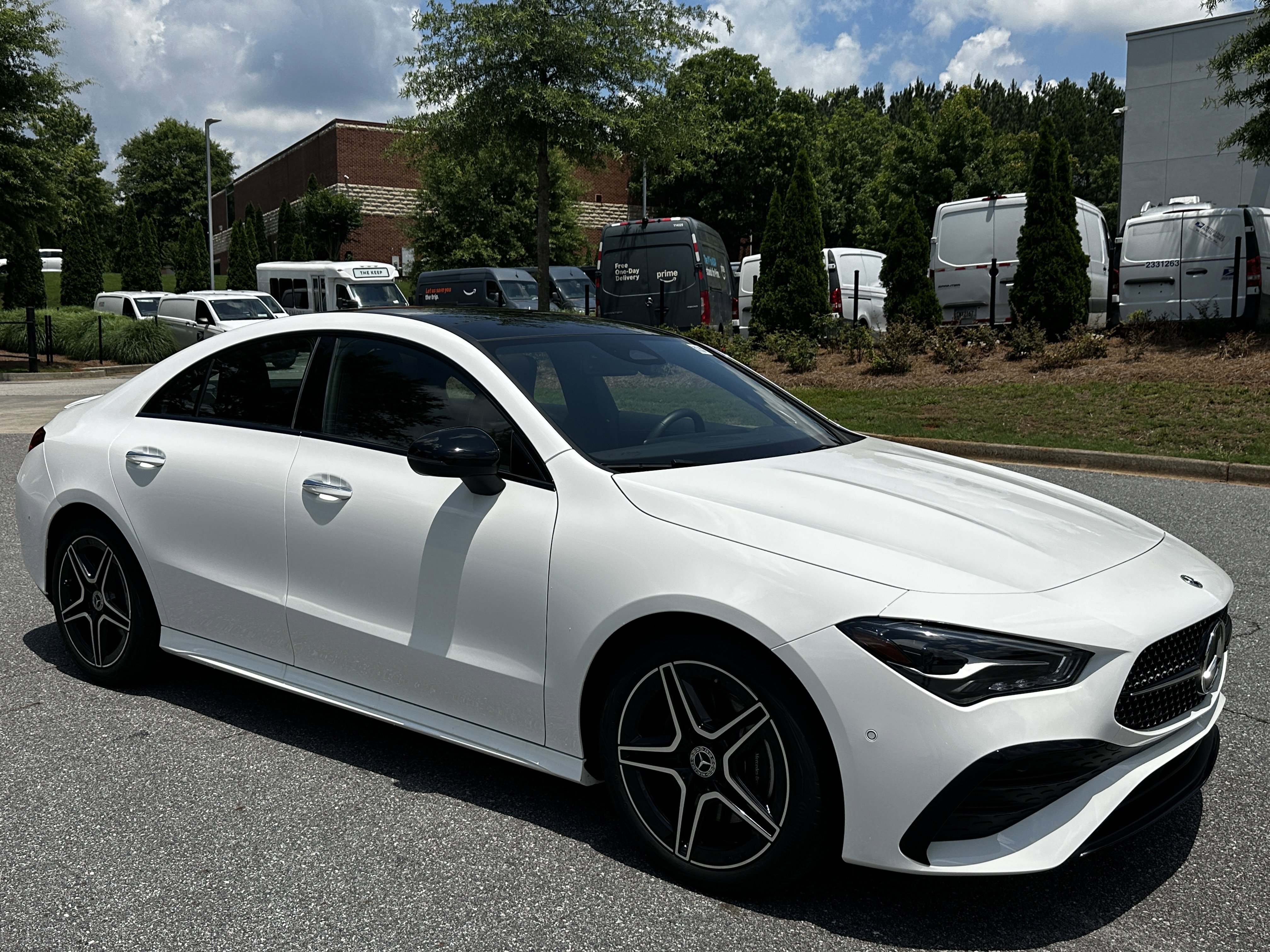Used 2025  Mercedes-Benz CLA 250 image 2