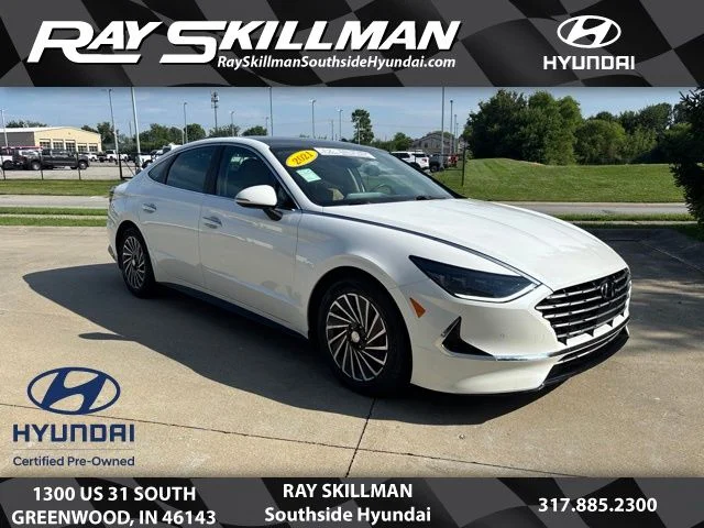 Used 2021 Hyper White Hyundai Limited image 1