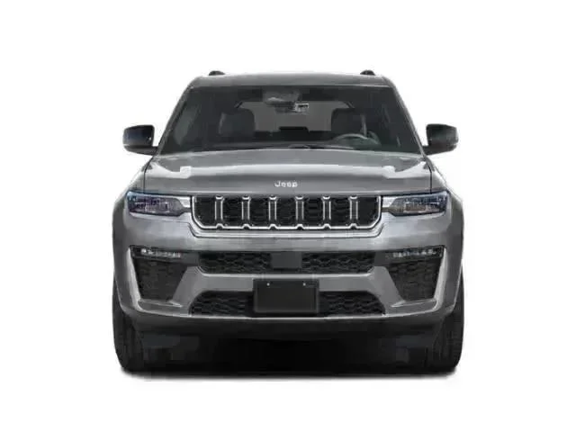New 2027 High-Gloss Black Paint Jeep Limited Reserve image 4