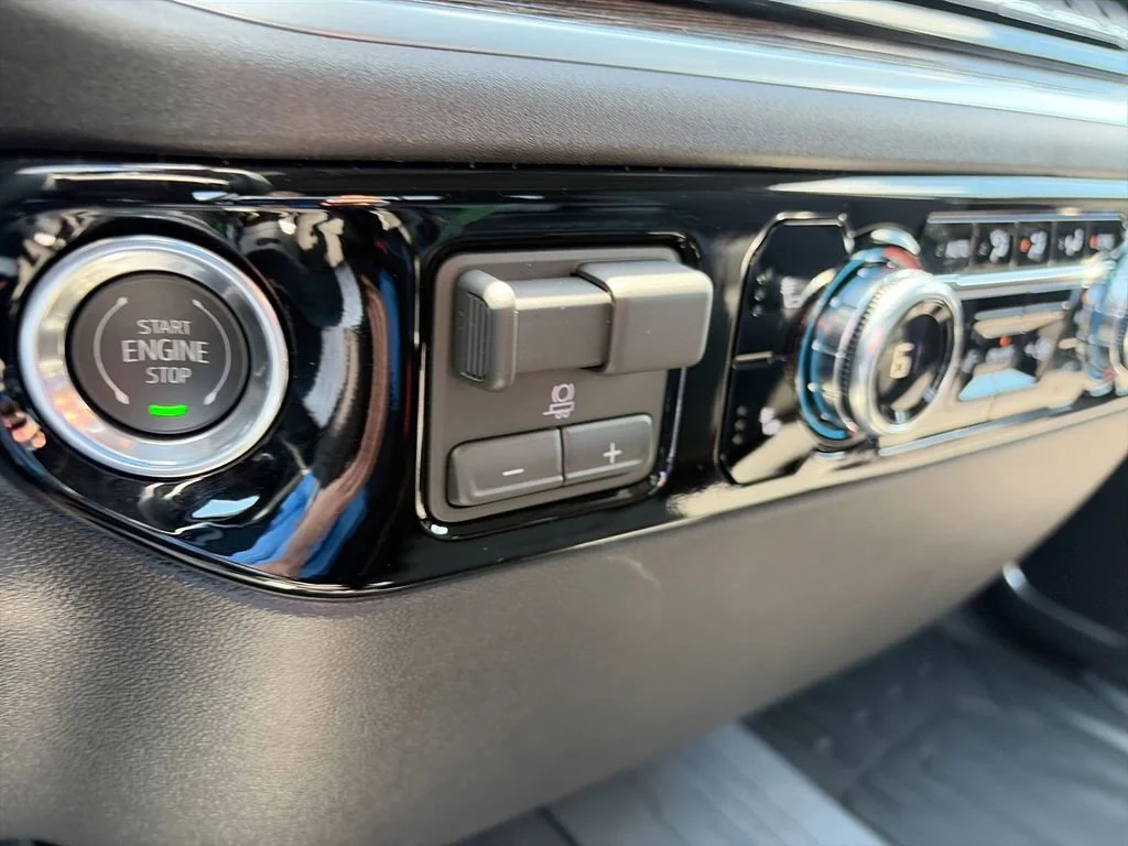 2026 GMC Sierra 1500 SLE - Photo 25