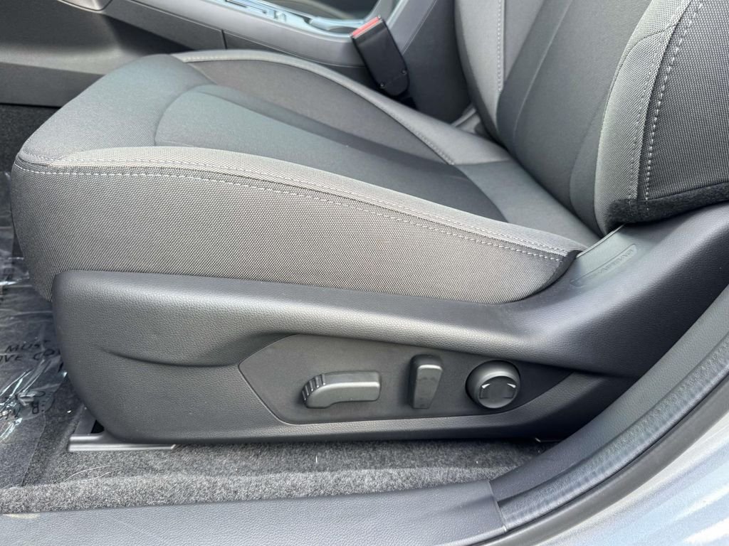 New 2026 ICE SILVER METALLIC Subaru Premium image 15