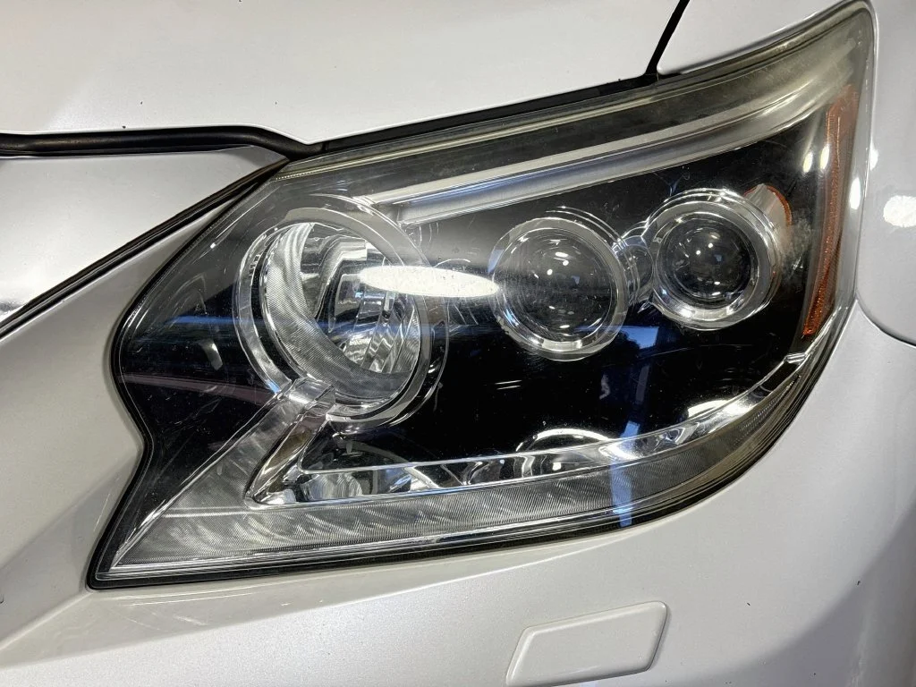 Used 2016 White Lexus 460 image 40