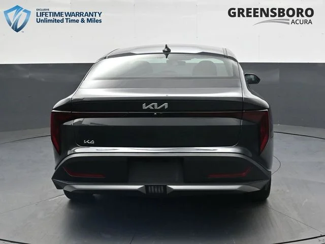 2025 Kia K4 LXS - Photo 7