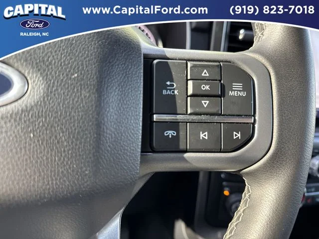 Used 2023 Black Ford XLT image 26
