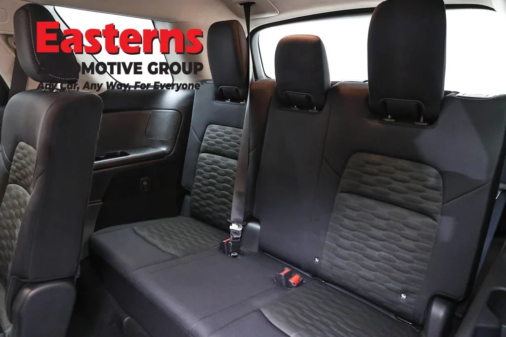 Used 2025 Blue Nissan SV image 25