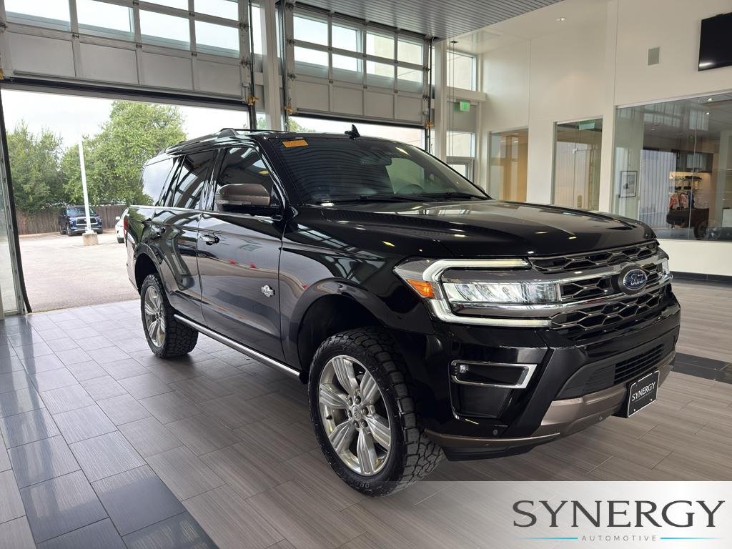 Used 2024 Agate Black Metallic Ford King Ranch image 5