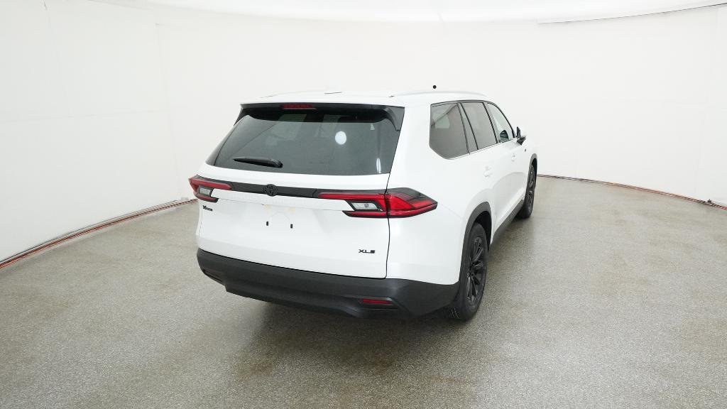 New 2026 Wind Chill Pearl Toyota XLE image 20