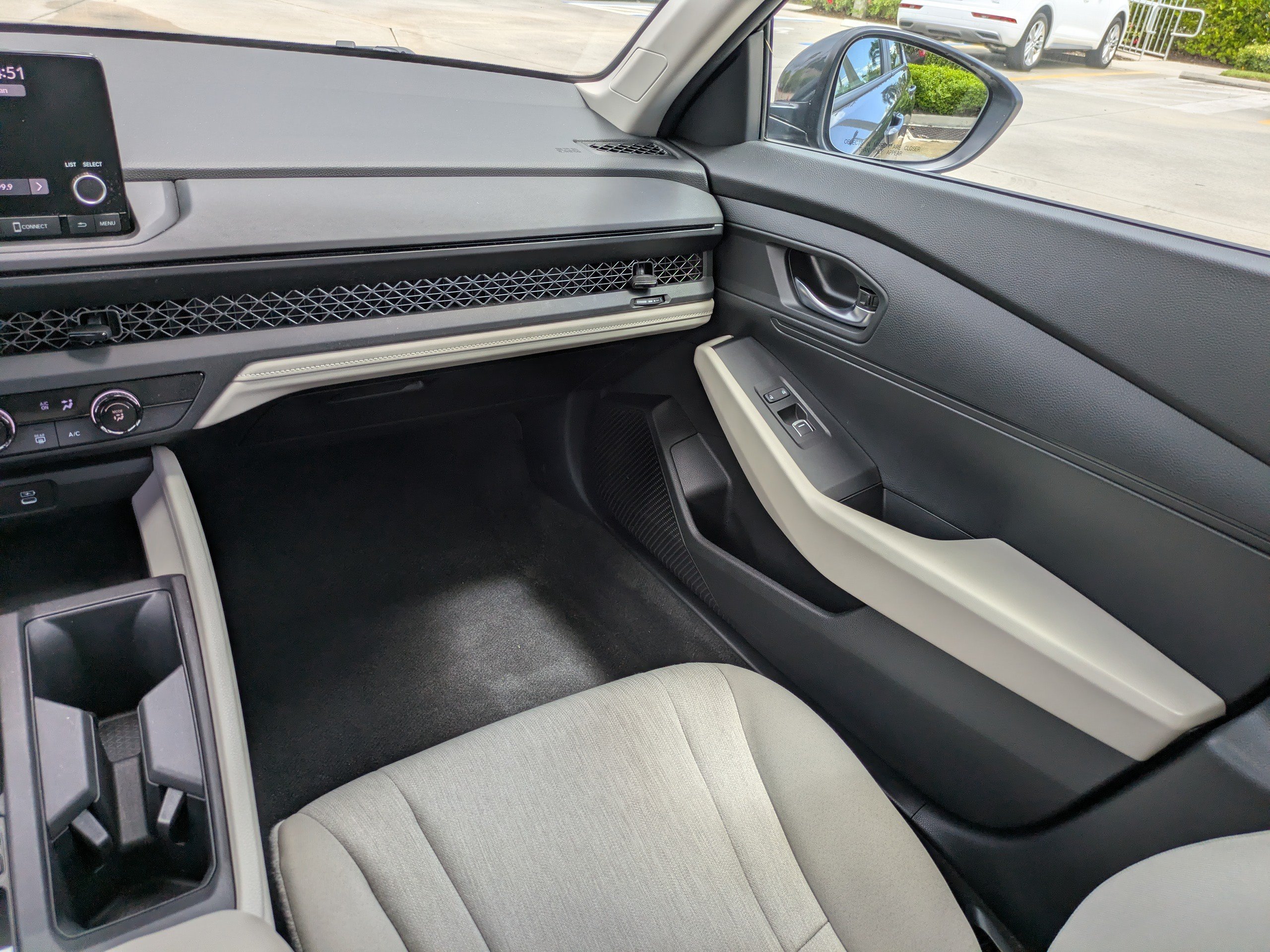 2023 Honda Accord LX - Photo 15