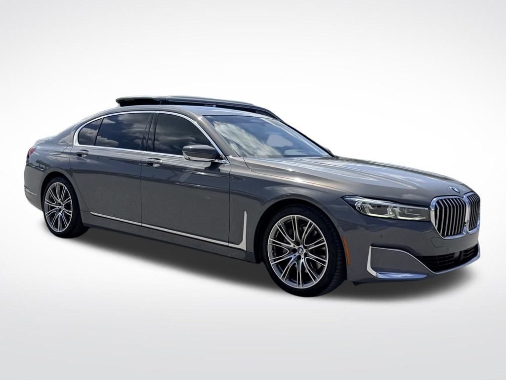 Used 2021 Gray BMW 740i image 9