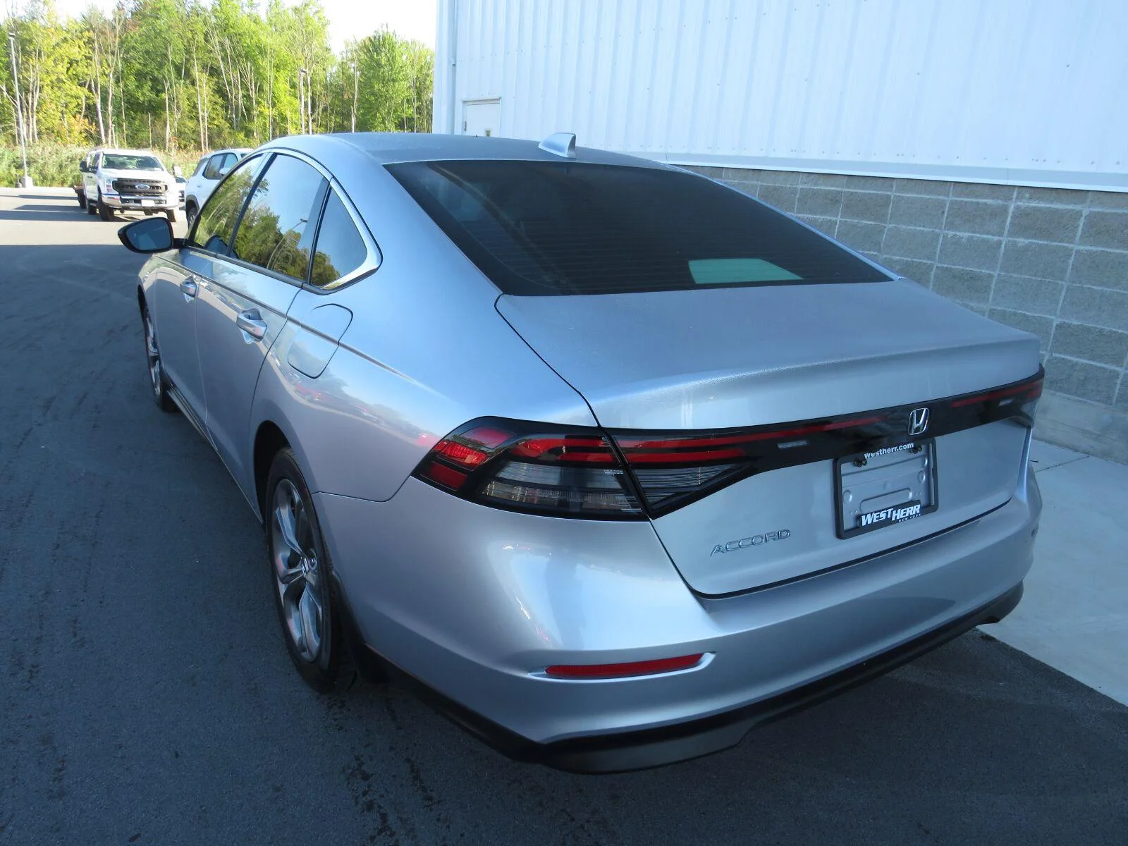 Used 2024 Solar Silver Metallic Honda EX image 17