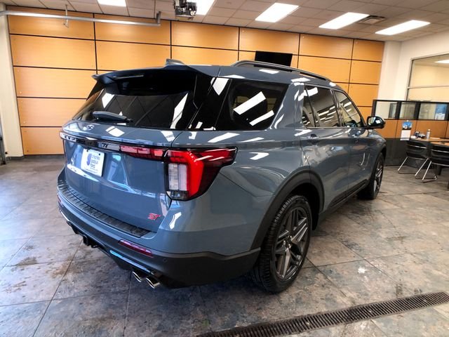 New 2026 Vapor Blue Metallic Ford ST image 7