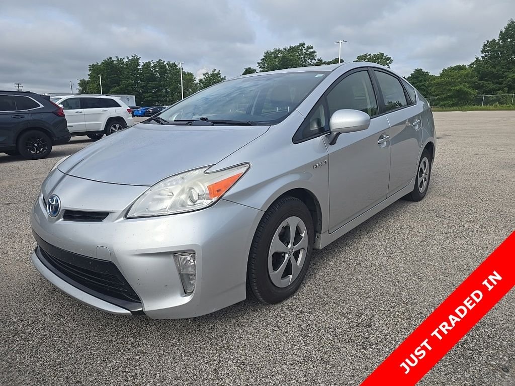 Used 2013 Silver Toyota Two image 1