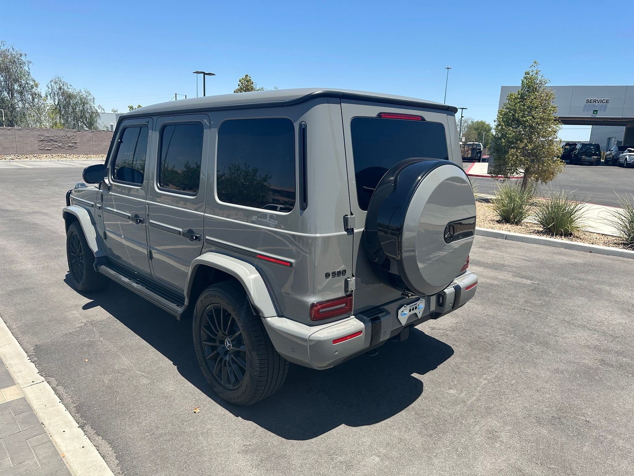 Used 2024 MANUFAKTUR Arabian Gray Mercedes-Benz G 550 image 2
