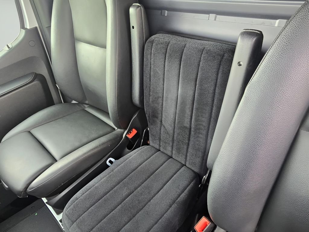 Used 2022 Arctic White Mercedes-Benz High Roof V6 image 16