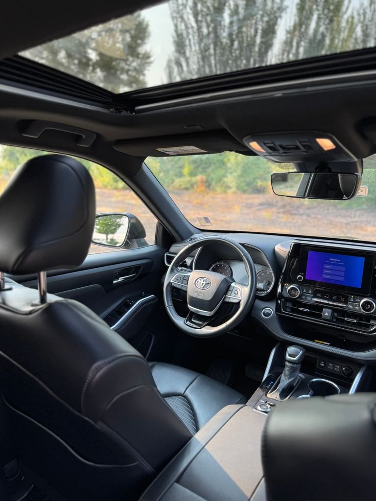 Used 2024 Midnight Black Metallic Toyota XSE image 34
