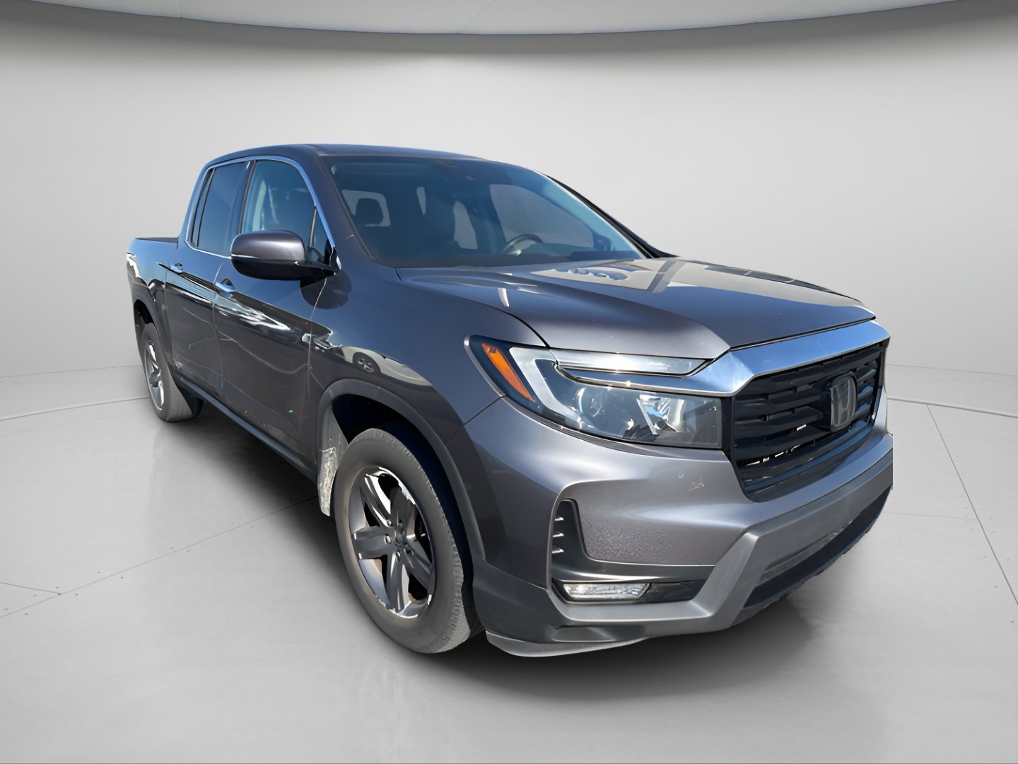 Certified Used 2022 Modern Steel Metallic Honda RTL-E image 5