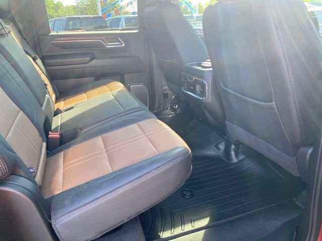 Used 2024 Red Chevrolet High Country image 38
