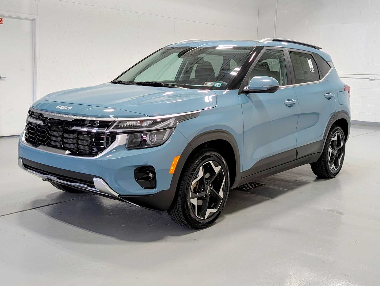 2025 Kia Seltos EX